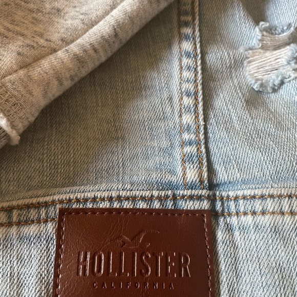 Hollister Men’s/Teen Jean Jacket - Picture 4 of 5